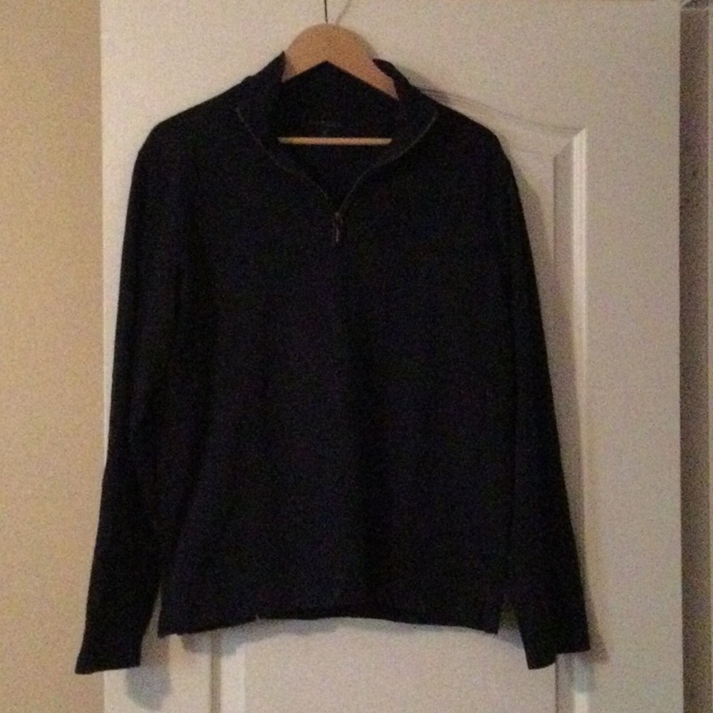 Pullover sweatshirt